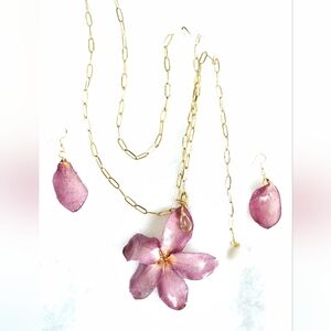 Elegant Gold and Purple Floral Jewelry Set